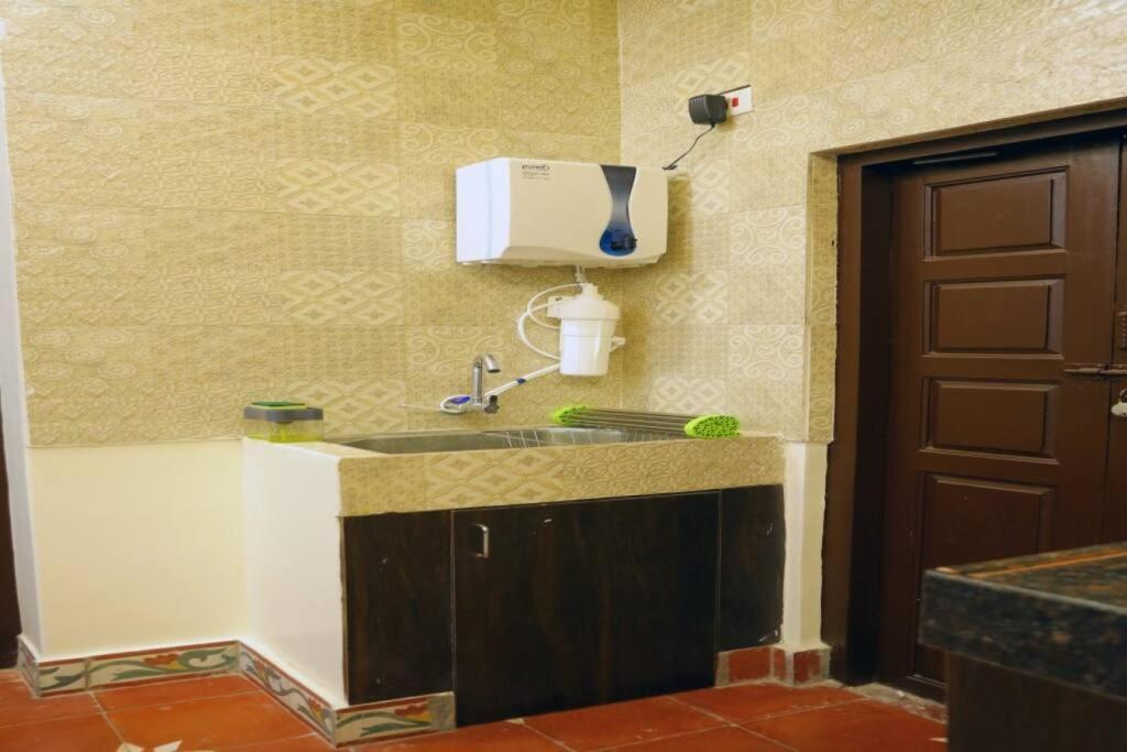 Heritage Home With 2 Bed/2 Bath With Kitchen In A Residential Neighborhood. Madurai Exterior foto
